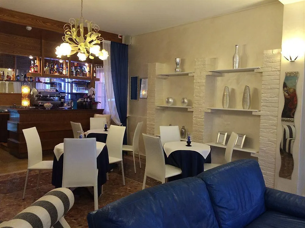 Hotel Rex Caorle 3*,